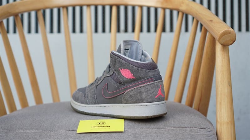 Giày Jordan 1 Grey Pink (6+) 555112-017