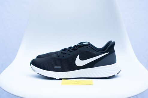 Giày thể thao Nike Revolution 5 Black BQ3204-002