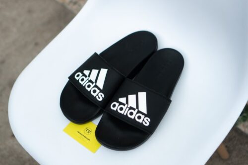 Dép adidas Adilette Comfort Black CG3425