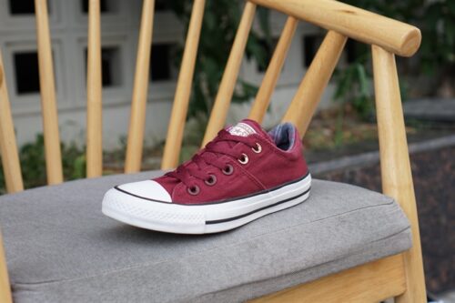 Giày Converse low maroon (I) 561739F