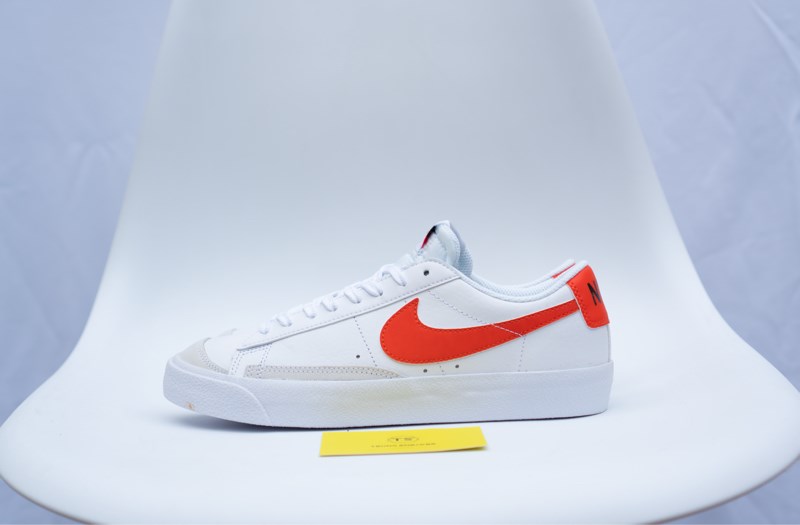 Giày Nike Blazer Low White Orange DA4074-106