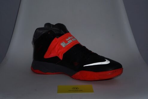 Giày Nike LeBron Soldier 7 Bred (6) 599264-003