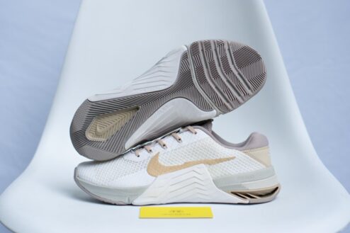 Giày tập luyện Nike Metcon 7 iD White Beige DJ7032-991