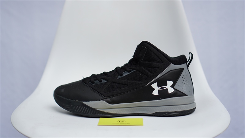 Giày bóng rổ UA Jet Black (6) 1269280-001
