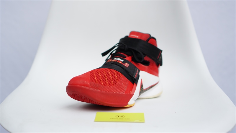 Giày Nike Lebron Soldier IX Red (6+) 749417-606