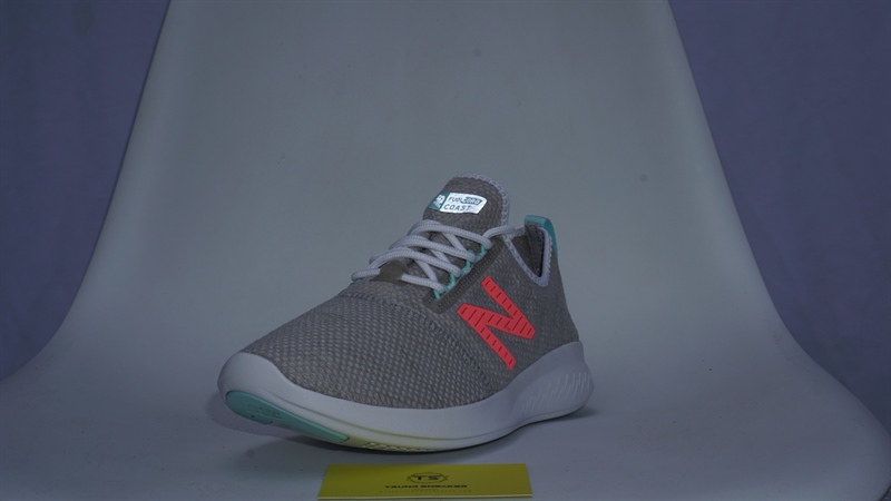 Giày thể thao New Balance Fuel Core (N) WCSTLSD4