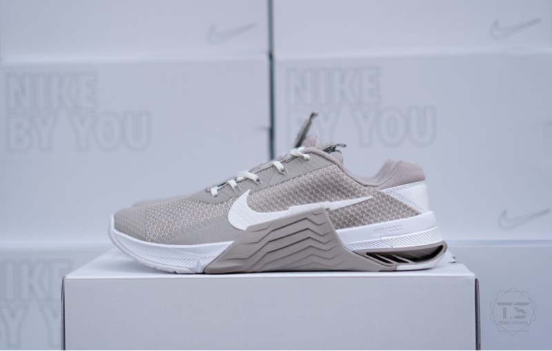 Giày tập luyện Nike Metcon 7 iD Grey White DJ7032-991 - 40.5