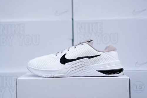 Giày tập luyện Nike Metcon 7 iD White Black DJ7031-991 - 42.5