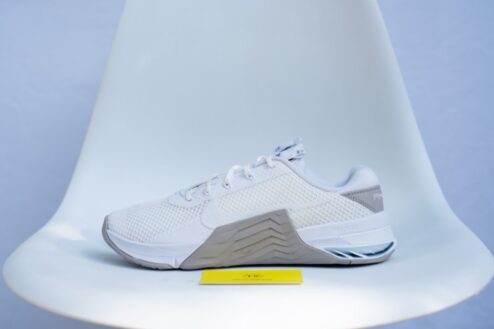 Giày tập luyện Nike Metcon 7 iD White DJ7031-991 - 41