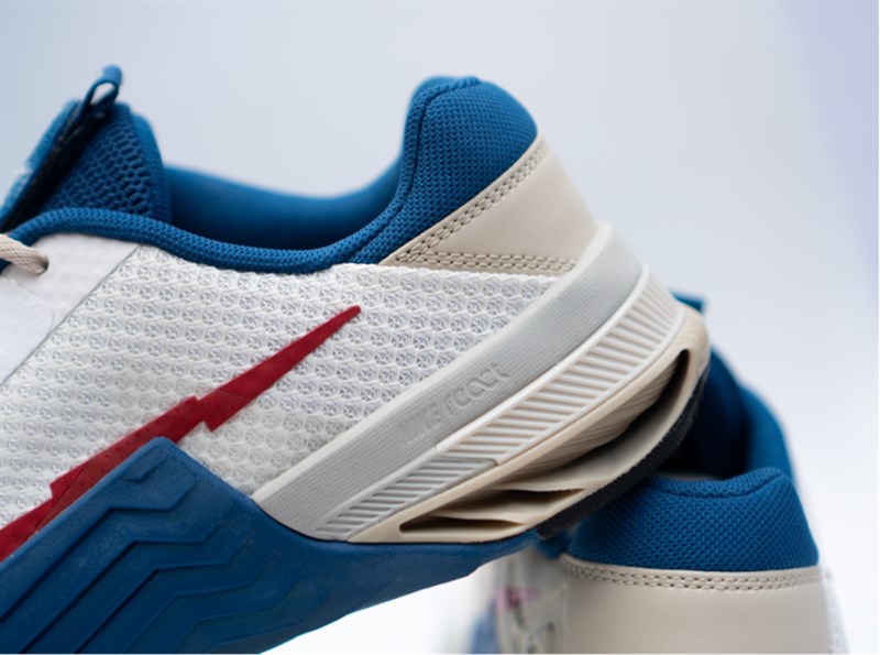 Giày tập luyện Nike Metcon 7 iD White Red Blue DJ7031-991
