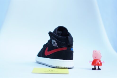 Giày trẻ em Jordan 1 Mid Black Red 640734-065 Used