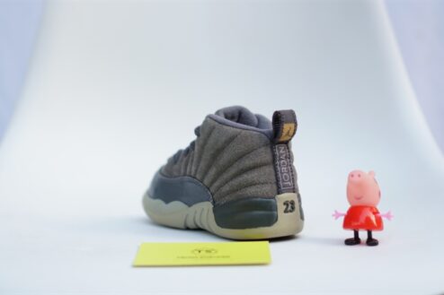 Giày trẻ em Jordan 12 Dark Grey 850000-005 Used