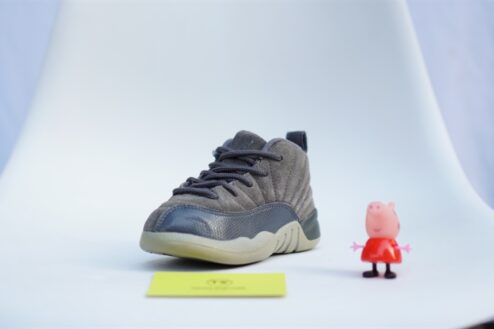 Giày trẻ em Jordan 12 Dark Grey 850000-005 Used