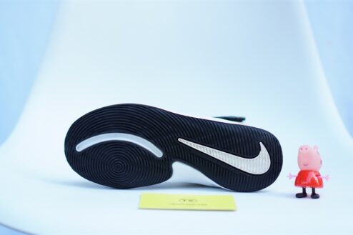 Giày trẻ em Nike Hustle D 9 Black AQ4225-004 Used