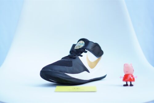 Giày trẻ em Nike Hustle D 9 Black AQ4225-004 Used