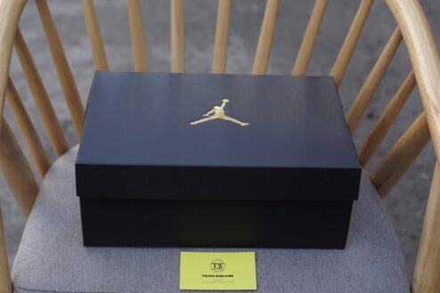 Box Jordan chính hãng - 305x220x115