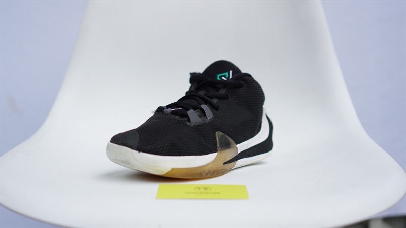 Giày Nike Zoom Freak 1 Black White BQ5633-001 2hand