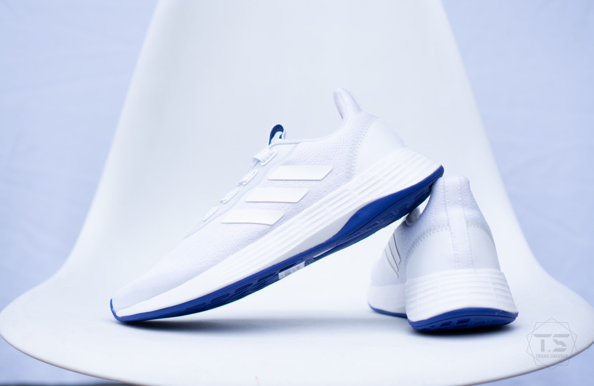 ADIDAS QT RACER MUJER Ref: FY5677 - CAPSport online