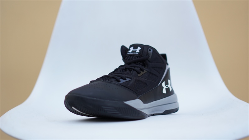 Giày bóng rổ UA Jet Black1269280-001 2hand