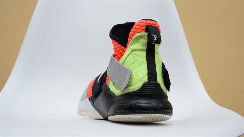 Giày Nike LeBron Soldier 12 Hot Lava AO4054-800 2hand