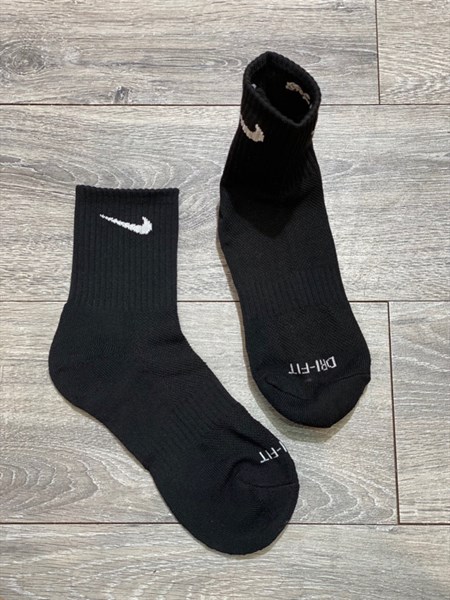 Vớ Nike DriFit Mid - Đen