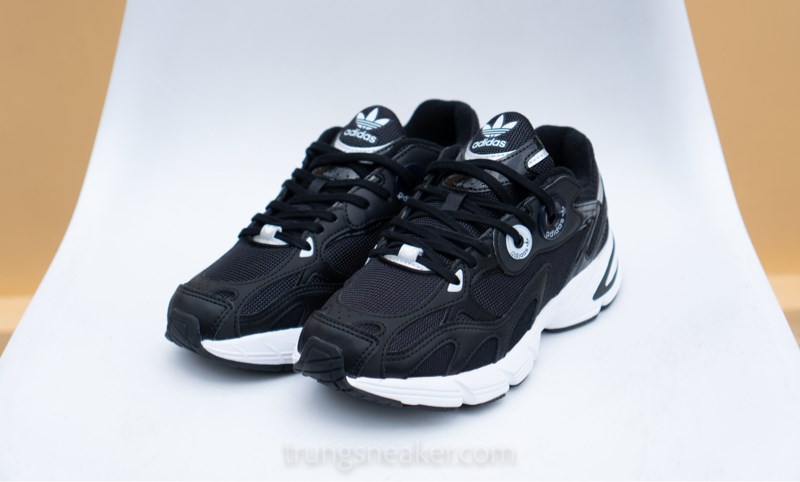 giay-adidas-astir-black-silver-white-gy5260 (3) giay-adidas-astir-black-silver-white-gy5260 (3)