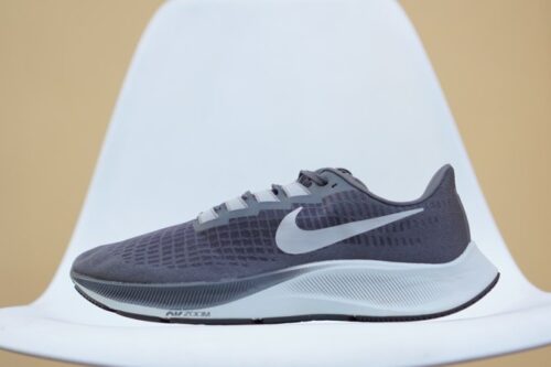 Giày chạy bộ Nike Zoom Pegasus 37 'Grey' BQ9646 009 2hand - 44