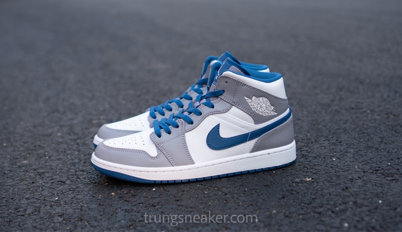 giay-nike-air-jordan-1-mid-true-blue-dq8426-014 (4) giay-nike-air-jordan-1-mid-true-blue-dq8426-014 (4)