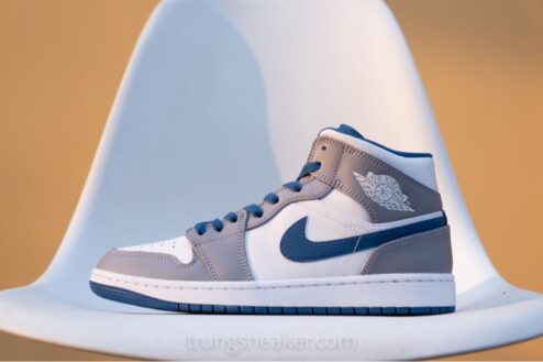 Giày Nike Air Jordan 1 Mid True Blue DQ8426-014 - 44