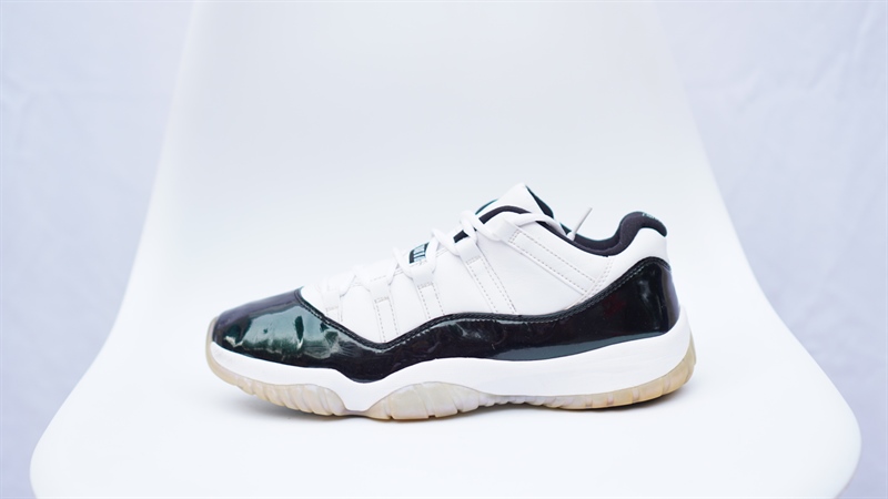 Giày bóng rổ Jordan 11 Low 'Emerald' 528895-145 - 44.5