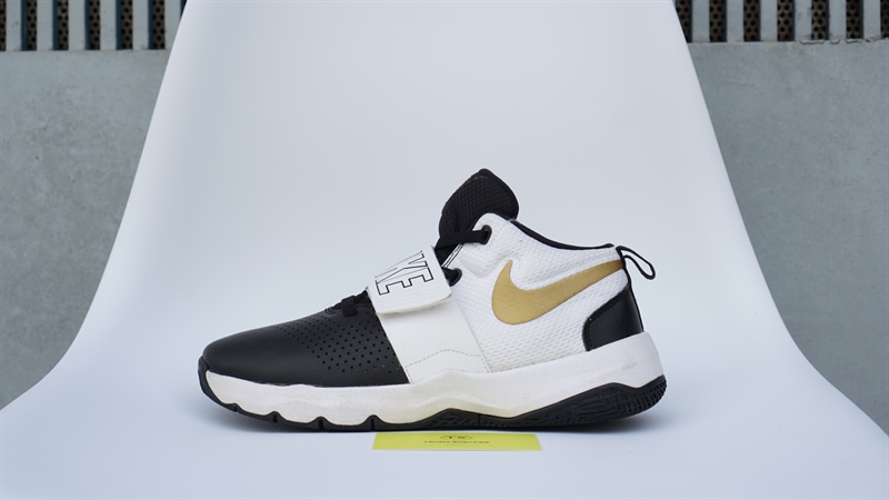 Giày bóng rổ Nike Team Hustle D 8 (X) 881941-009 - 40