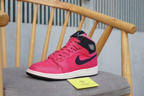 Giày Jordan 1 High 'Vivid Pink' (X) 332148-609