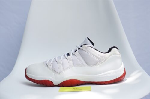 Giày Jordan 11 Low White Red (7) 528895-101 - 45