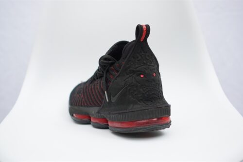 Giày Nike LeBron 16 'Fresh Bred' (X) AO2588-002