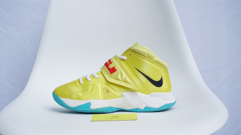 Giày Nike LeBron Soldier 7 'Yellow Blue' (X-) 599818-700 - 38.5