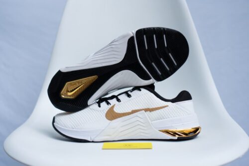 Giày tập luyện Nike Metcon 7 iD White Gold Black DJ7031-991