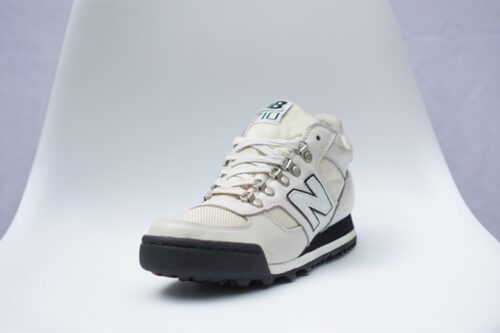 Giày Trekking New Balance 710 White (N+)