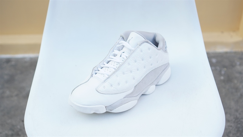 Giày Jordan 13 Pure Platinum 310810-100 2hand 2 Giày Jordan 13 Pure Platinum 310810-100 2hand - Ảnh 2