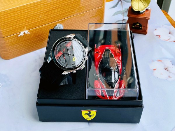 Đồng Hồ Nam Ferrari 0830847 45mm