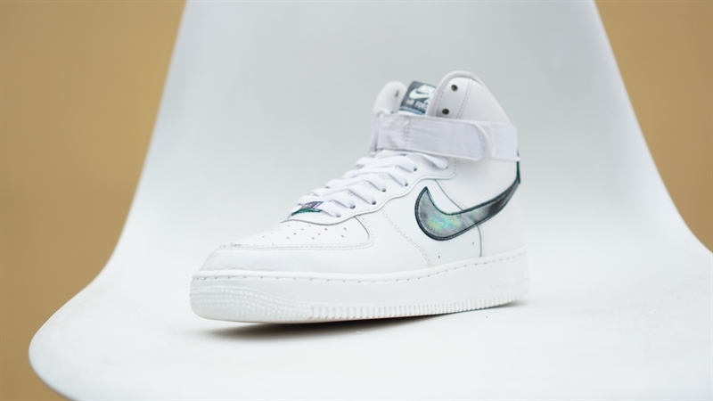 Giày Nike Air Force 1 High 'Iridescent' 806403-100 2hand Giày Nike Air Force 1 High 'Iridescent' 806403-100 2hand
