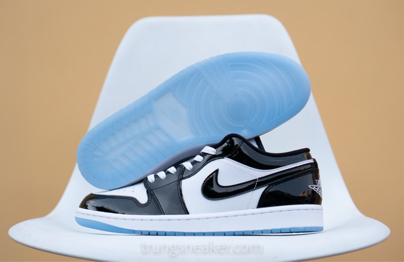 Giày Nike Air Jordan 1 Low Dark Concord GS DV1333-100 - 40 Giày Nike Air Jordan 1 Low Dark Concord GS DV1333-100 - 40