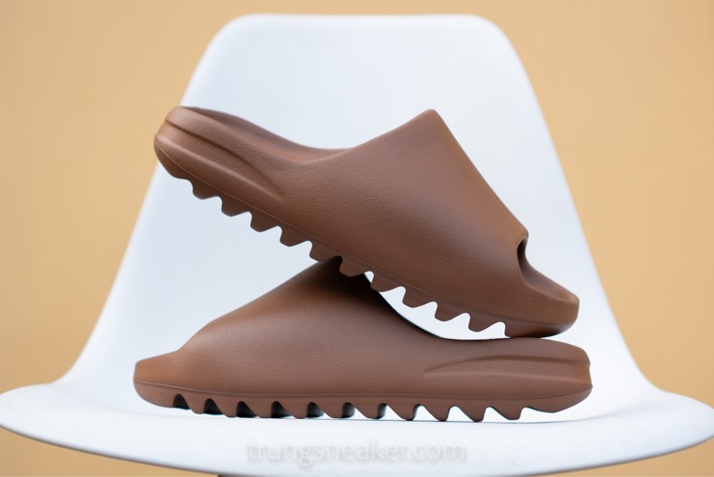 Dép chính hãng Adidas Yeezy Slide 'Flax' FZ5896 Dép chính hãng Adidas Yeezy Slide 'Flax' FZ5896