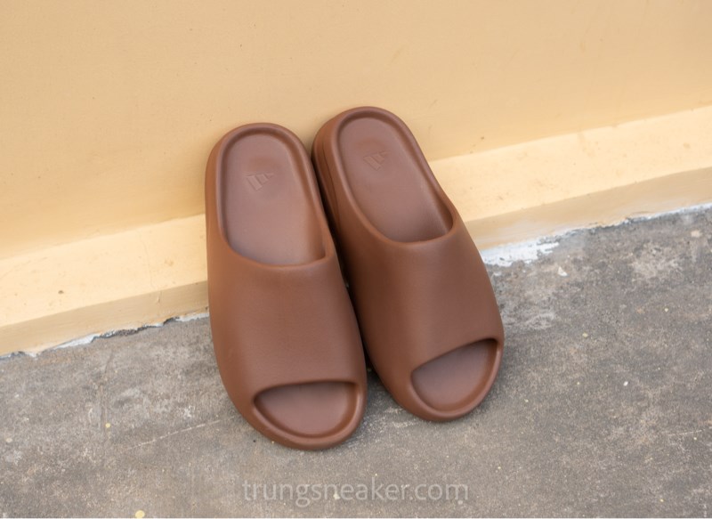 Dép chính hãng Adidas Yeezy Slide 'Flax' FZ5896 Dép chính hãng Adidas Yeezy Slide 'Flax' FZ5896