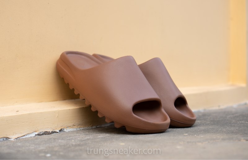 Dép chính hãng Adidas Yeezy Slide 'Flax' FZ5896 Dép chính hãng Adidas Yeezy Slide 'Flax' FZ5896