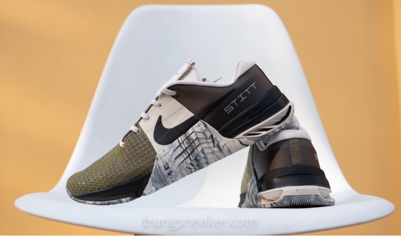Giày tập luyện Nike Metcon 8 iD Green Black DV2271-900 Giày tập luyện Nike Metcon 8 iD Green Black DV2271-900