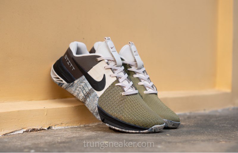 Giày tập luyện Nike Metcon 8 iD Green Black DV2271-900 Giày tập luyện Nike Metcon 8 iD Green Black DV2271-900