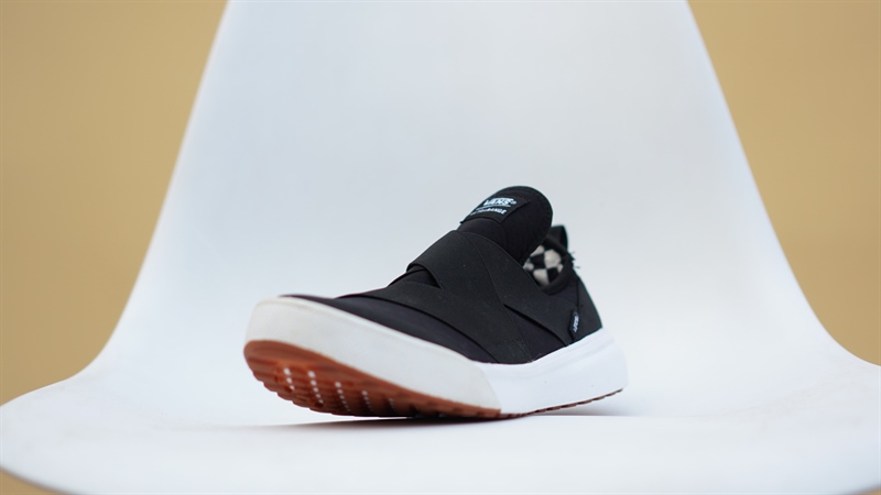 Giày Vans Ultrarange Slip on BW 721356 2hand Giày Vans Ultrarange Slip on BW 721356 2hand
