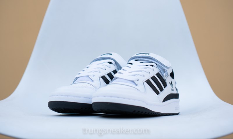 Giày adidas Forum Low White Black FY7757 Giày adidas Forum Low White Black FY7757