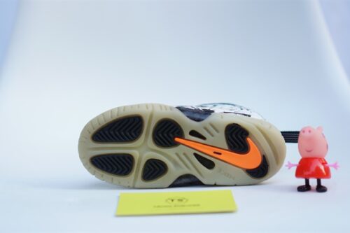 Giày trẻ em Nike Foamposite SBB 723947-011 Used