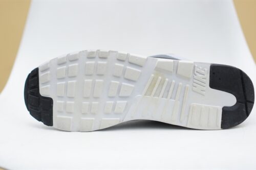 Giày Nike Air Max Tavas 13 Grey 705149-012 2hand